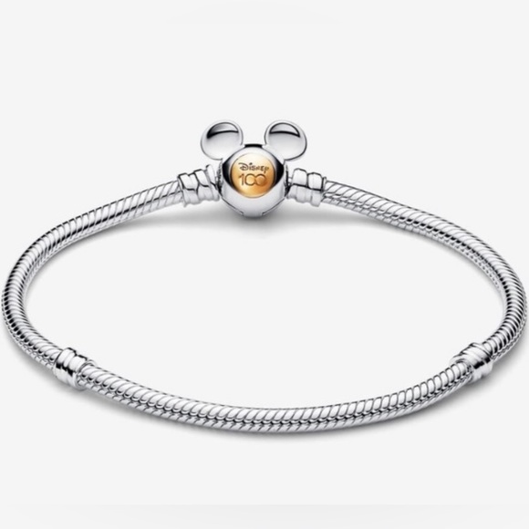 NWOT Disney 100th Anniversary Moments Snake Chain Bracelet - Picture 2 of 10